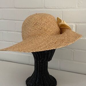 Classic Floppy Wicker Summer Pool Beach Sunhat With Cream Rosette Attachment
